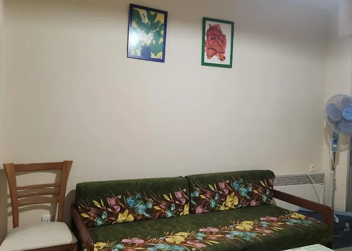 Lägenhet Cozy Two Bedroom Paralía